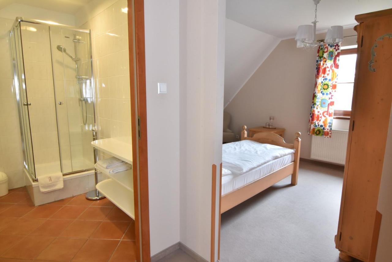 Gosciniec Nowa Wioska Bed and Breakfast Wałbrzych Εξωτερικό φωτογραφία