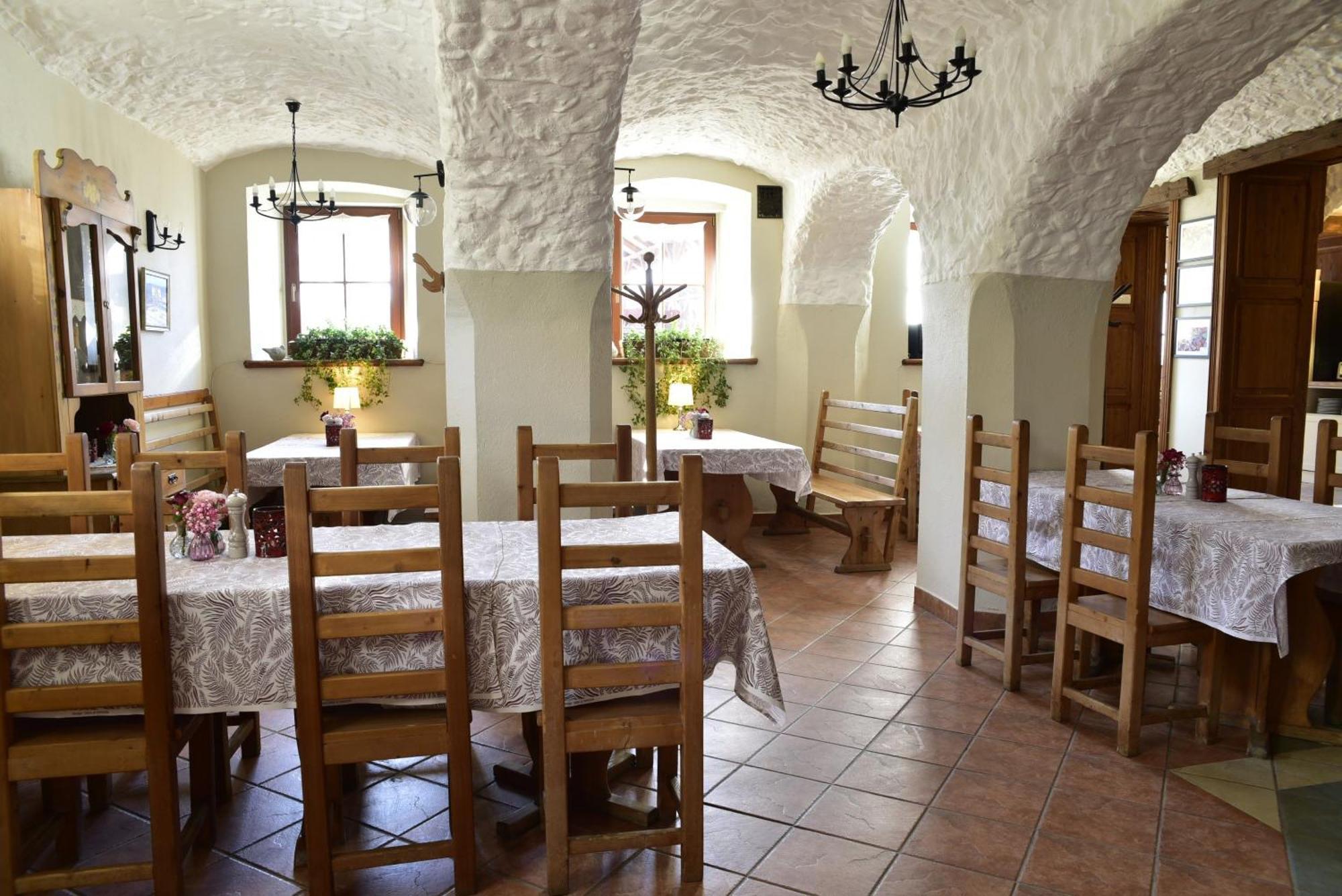 Gosciniec Nowa Wioska Bed and Breakfast Wałbrzych Εξωτερικό φωτογραφία