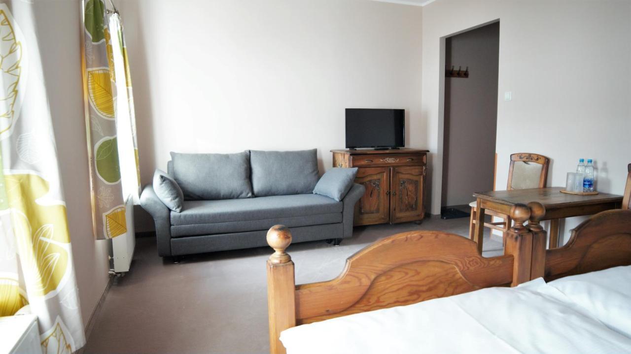 Gosciniec Nowa Wioska Bed and Breakfast Wałbrzych Εξωτερικό φωτογραφία
